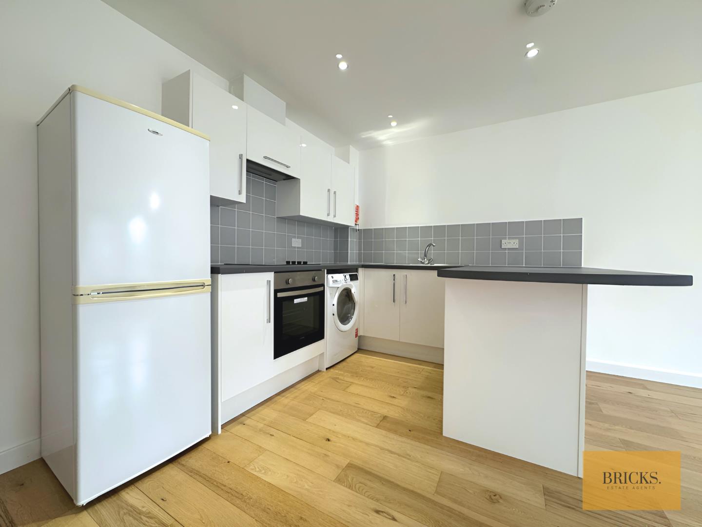 ROJrXQEyzUa4Dk5iET3ngA